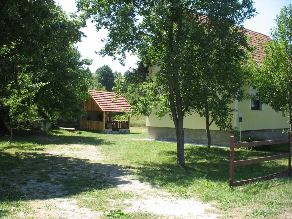 Holiday Home Lana Saborsko Cameră foto